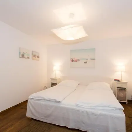 Skipperlodge - Versteck Am Strom Апартаменты Росток