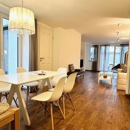 Skipperlodge - Versteck Am Strom Apartamento Rostock