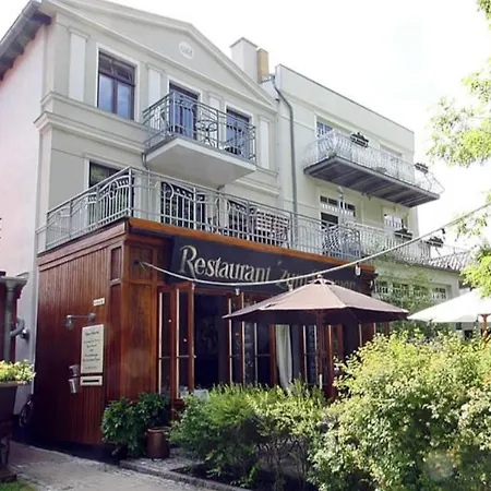 Skipperlodge - Versteck Am Strom * Росток